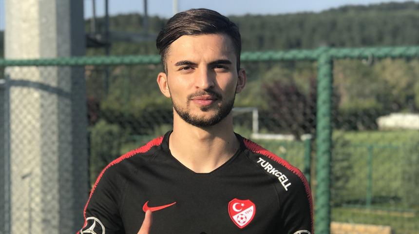 Hüseyin Türkmen: Hayalim Sergio Ramos'a karşı oynamak