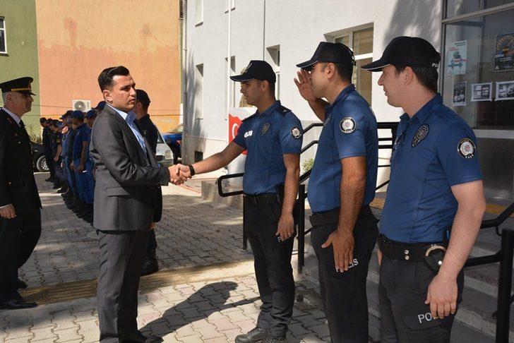 Selendi protokolü bayramlaştı G1