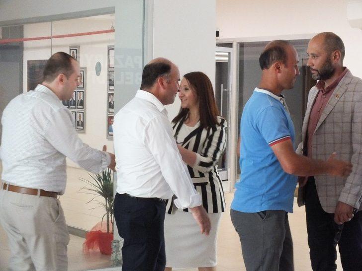 Başkan Tekin belediye personeli ile bayramlaştı G4