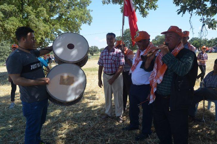 Selendili Yörükler ovacık yaylasında buluştu G3