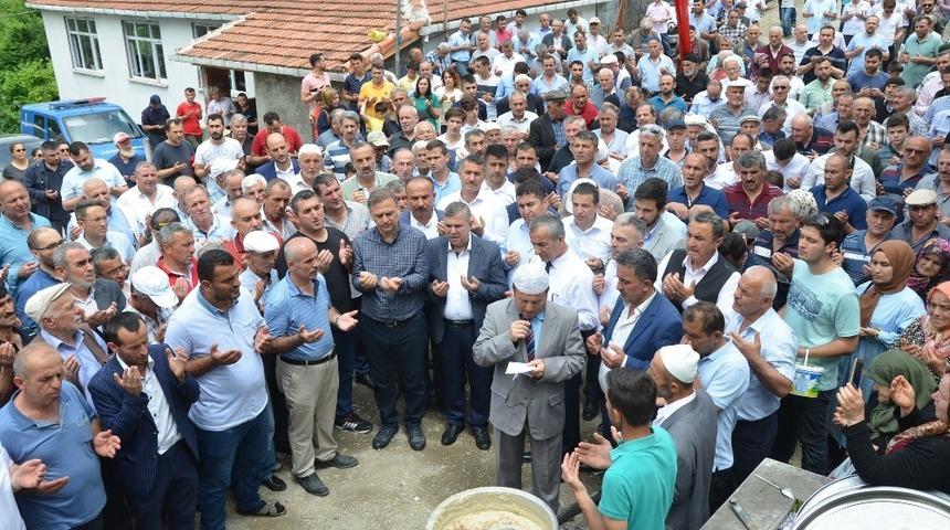 &Ccedil;e&ccedil;e&rsquo;de avu&ccedil;lar yağmur i&ccedil;in a&ccedil;ıldı