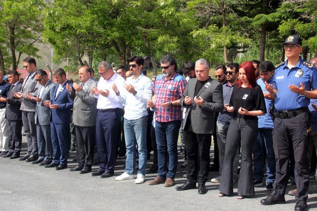 Kaza şehidi Uzman Onbaşı, Hakkari'den törenle uğurlandı