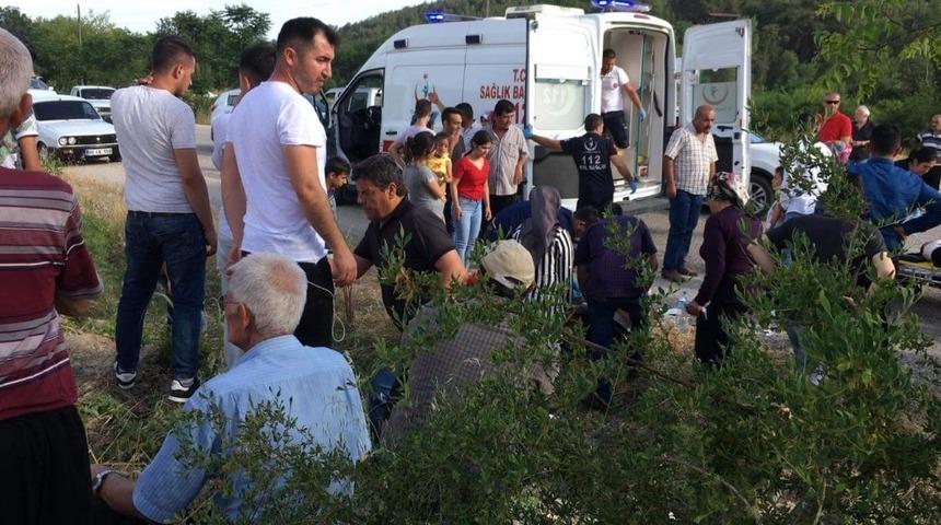 Osmaniye&rsquo;de otomobil takla attı: 5 yaralı