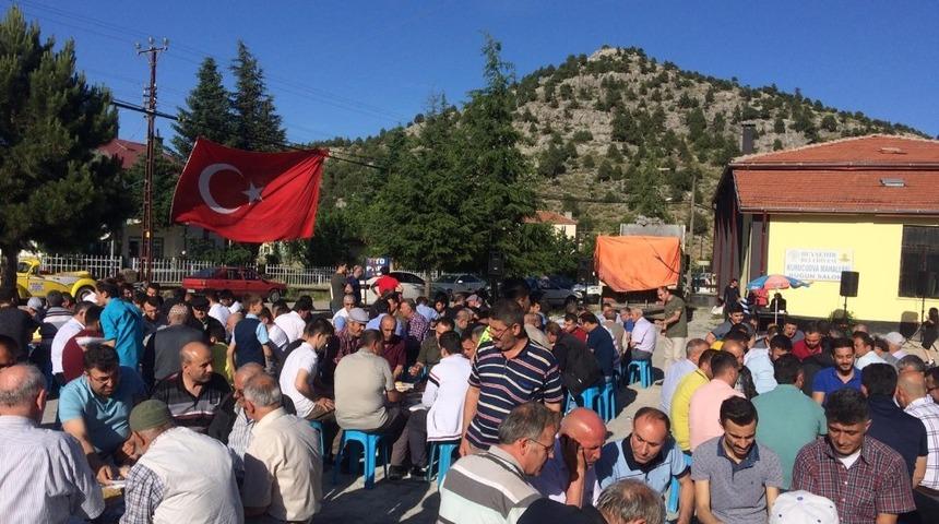 Beyşehir&rsquo;de Osmanlı bayram yemeği geleneği g&uuml;n&uuml;m&uuml;zde de yaşatılıyor