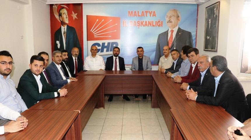 AK Parti&rsquo;den siyasi partilere Bayram ziyaretleri