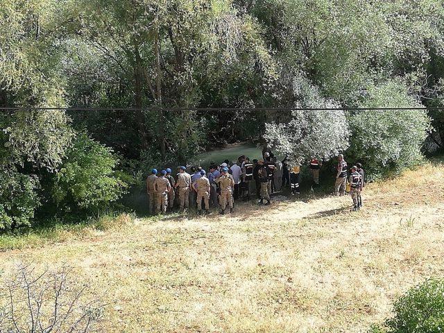 &Ccedil;ayda akıntıya kapılan Fatma Nur&rsquo;un cesedi bulundu 2