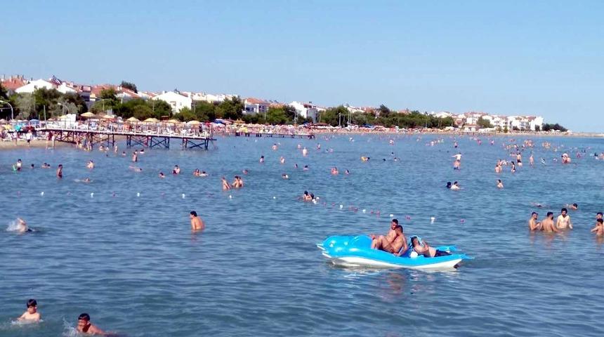 Şark&ouml;y'&uuml;n n&uuml;fusu, bayramda 300 bini aştı