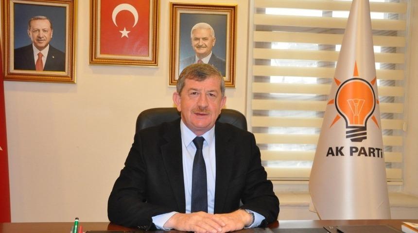 Başkan Revi: "Asıl akıllı olması gerekenler ter&ouml;r &ouml;rg&uuml;tleri ile işbirliği yapanlardır"