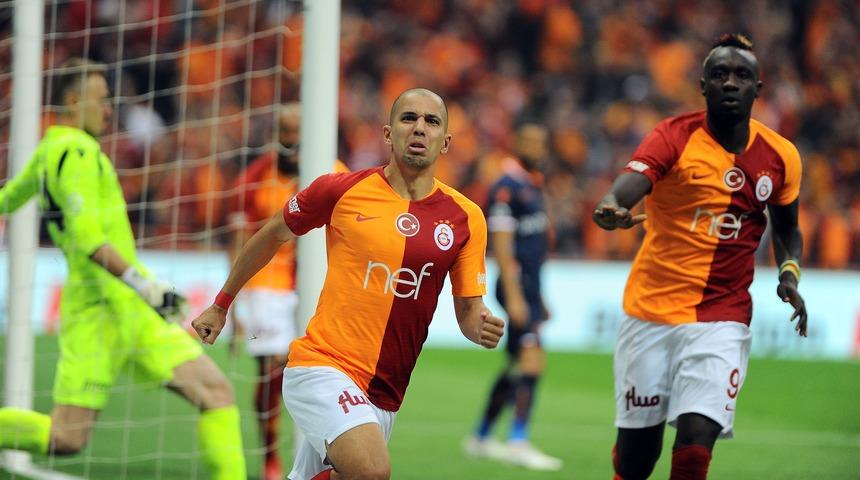 Feghouli: Galatasaray sezon başında beni göndermek istedi
