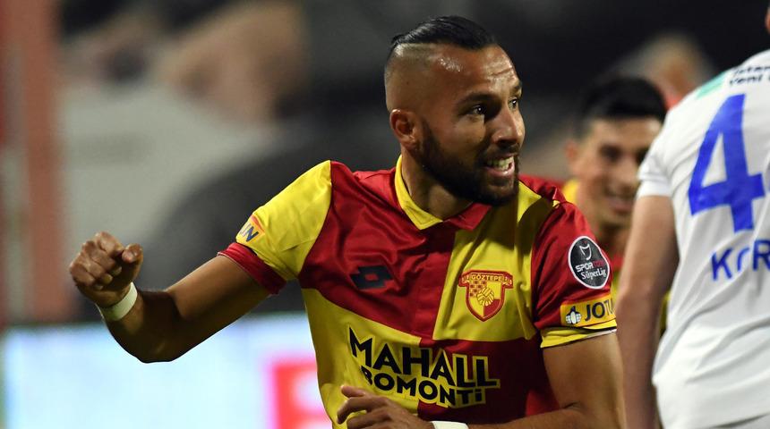 Beşiktaş Yasin Öztekin için Göztepe'ye Cyle Larin'i verecek