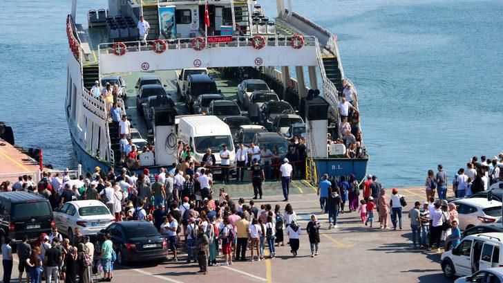 Çanakkale'de tatilcilerin dönüş yoğunluğu  G4