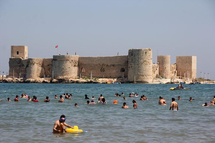 Denizde kulaç atacak yer kalmadı G1