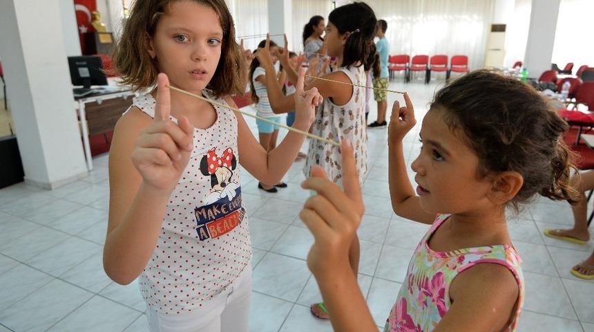 Çocuklar için sanat kursları başlıyor