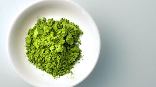 Matcha çayı kolesterolü düşürüp karaciğeri koruyor