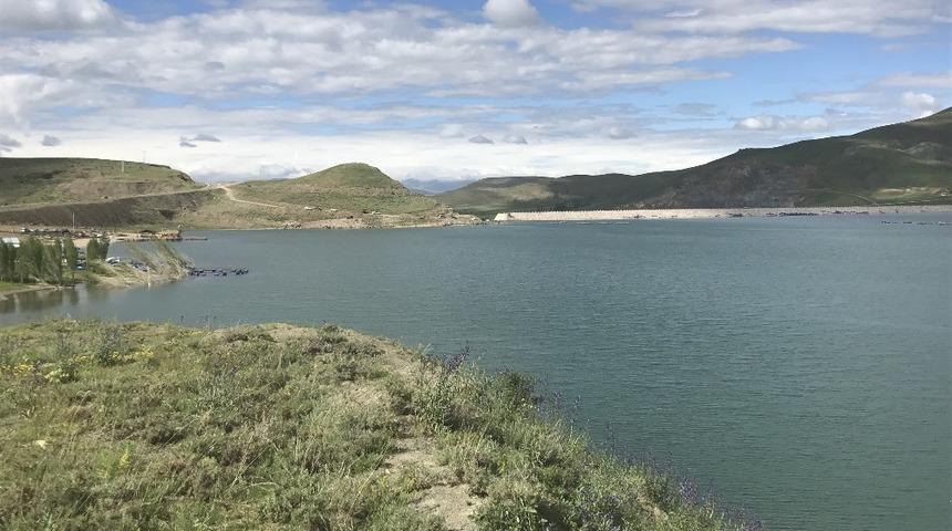 Amat&ouml;r balık&ccedil;ıların g&ouml;zdesi Demir&ouml;z&uuml; Barajı