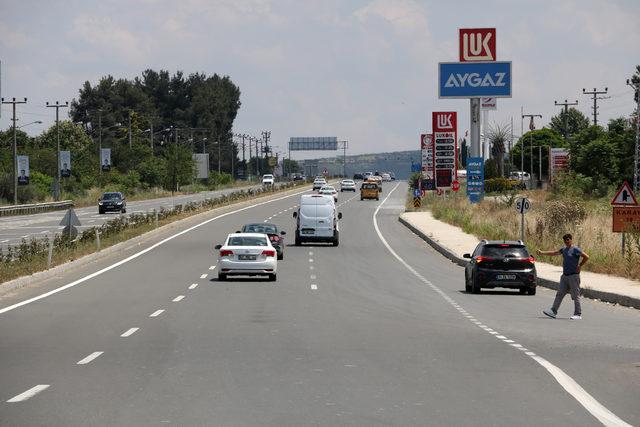 Edirne'de bayram dönüşü trafik yoğunluğu