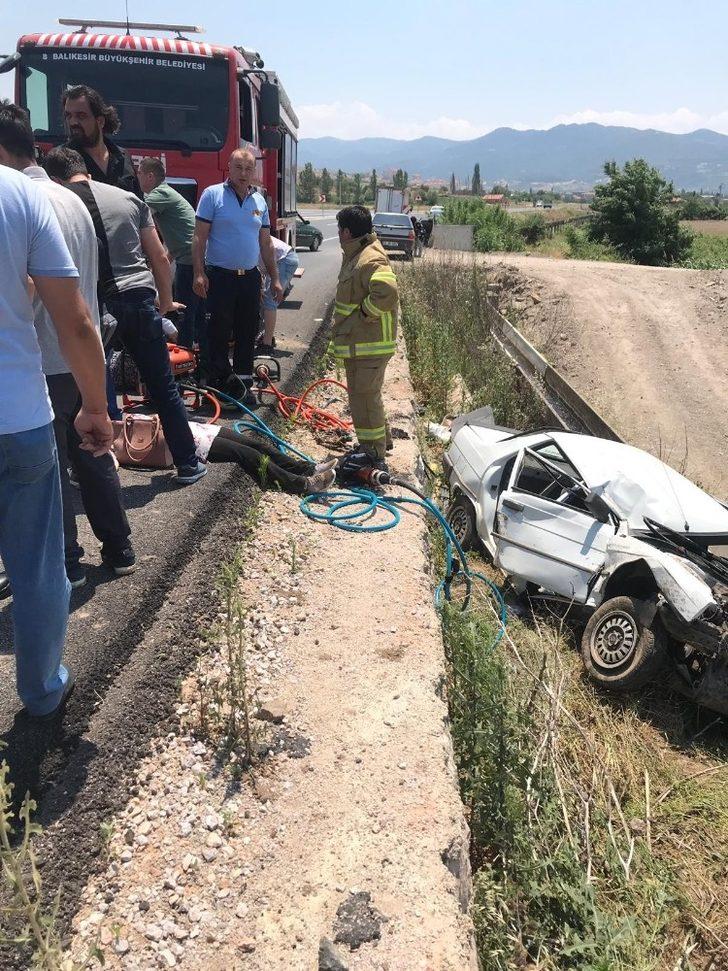 Balıkesir’de kaza: 4 yaralı G4