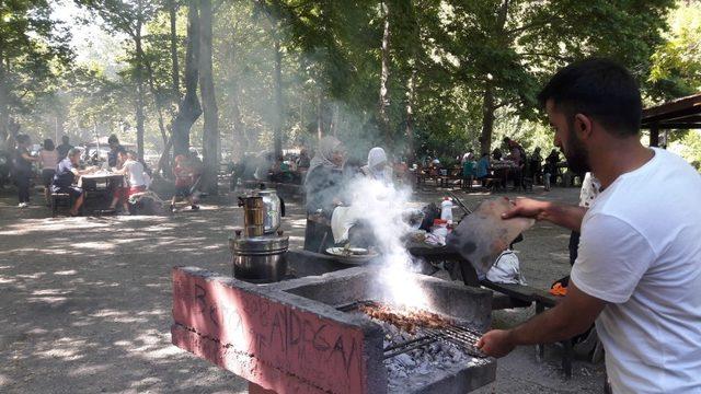 Bayramda Dağılcak’a akın ettiler