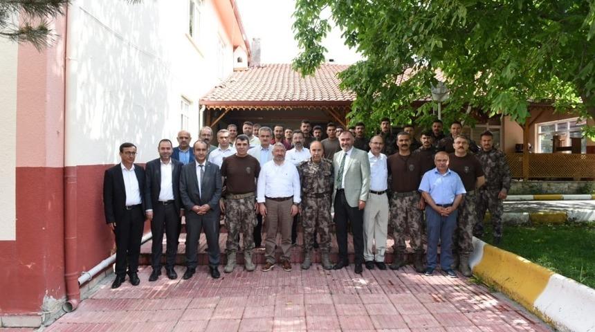 Başkan Aşgın ve meclis &uuml;yelerinden &ouml;zel harekata ziyaret