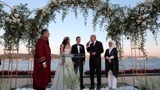 Acun Ilıcalı'dan Fenerbahçe taraftarını heyecanlandıran Mesut Özil paylaşımı