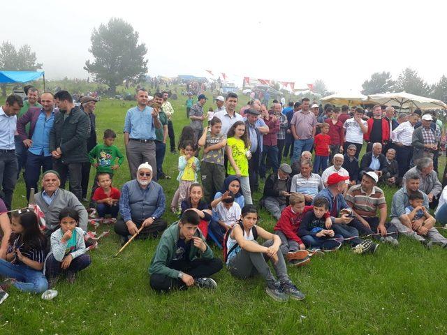 Alaçam’da piknik ve keşkek şenliği