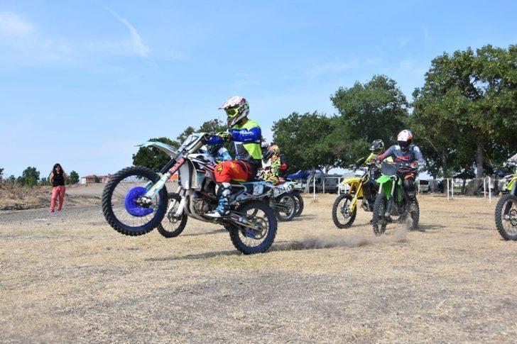 Gönen’de motosikletler kıran kırana yarışacak G3