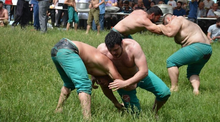 Bektaşağa Panayırı başladı