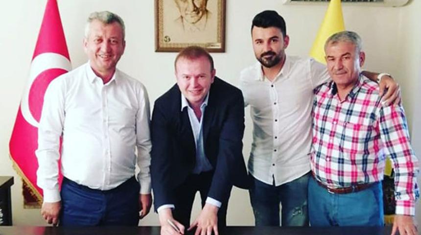 Menemen Belediyespor'da Abdullah Ercan imzayı attı