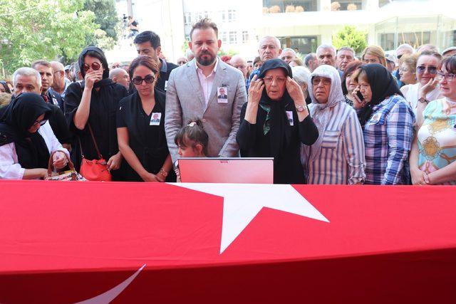 Yaşamını yitiren CHP Milletvekili Arslan için Denizli'de tören
