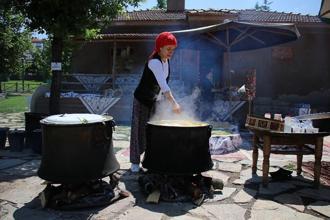 Başkent&rsquo;te k&ouml;y havasında şenlik
