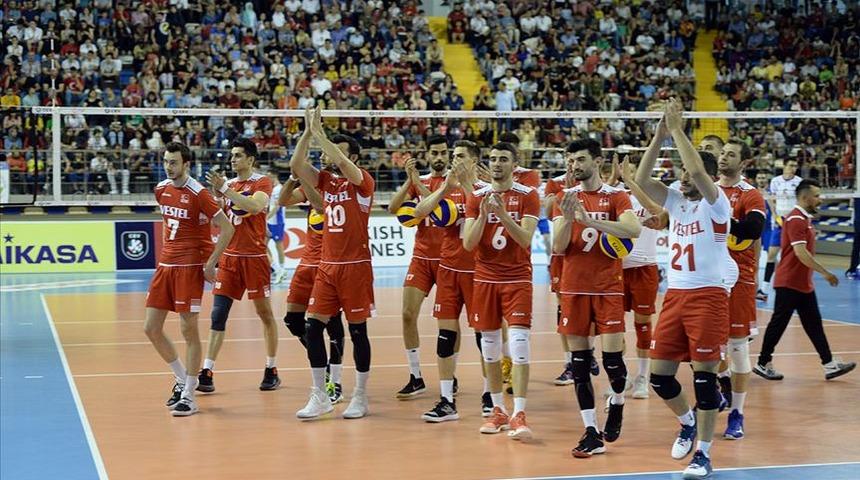 A Milli Erkek Voleybol Takımı Slovakya'yı yendi