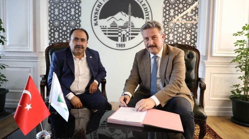 Mustafa Palancıoğlu: "Memur statüsünde çalışanların sosyal denge sözleşmesi ile maaşlarında artış sağlandı"