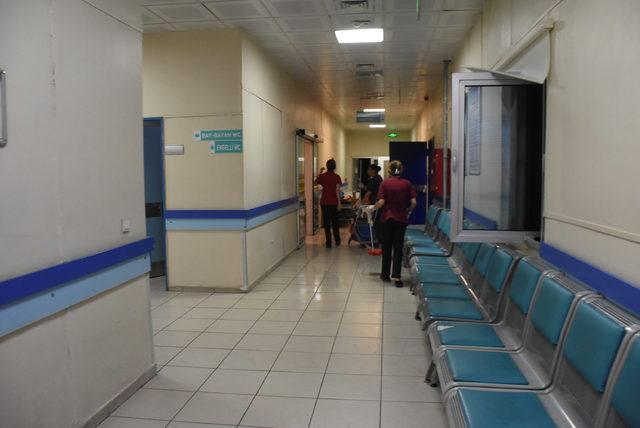 Metal parçasından zehirlenen 2 kişi için 'Acil Servis' karantinaya alındı (2)