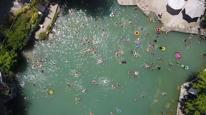Keramet Ilıcası'na ziyaret&ccedil;i akını
