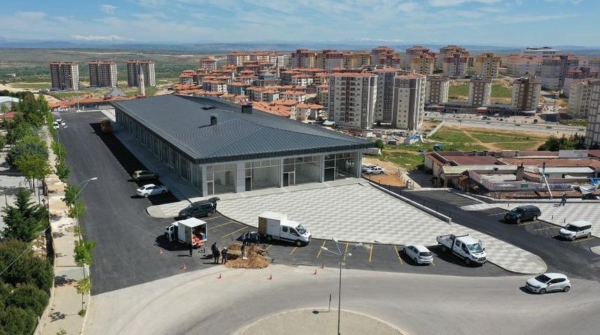&Ccedil;amlıtepe&rsquo;deki ticaret merkezi tamamlandı