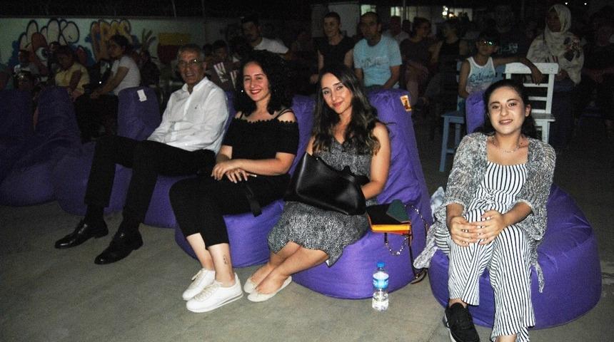 Mezitli&rsquo;de yazlık sinema sezonu başladı