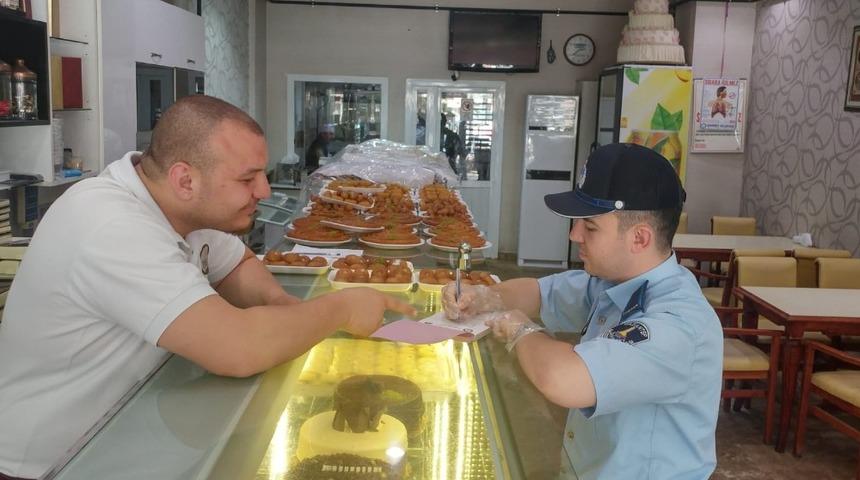Şahinbey zabıta ekipleri, bayramda da görev başındaydı