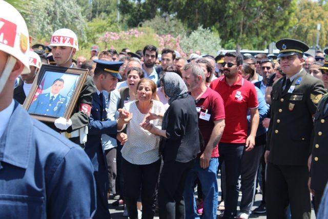 İzmir&rsquo;de şehide son g&ouml;rev 2