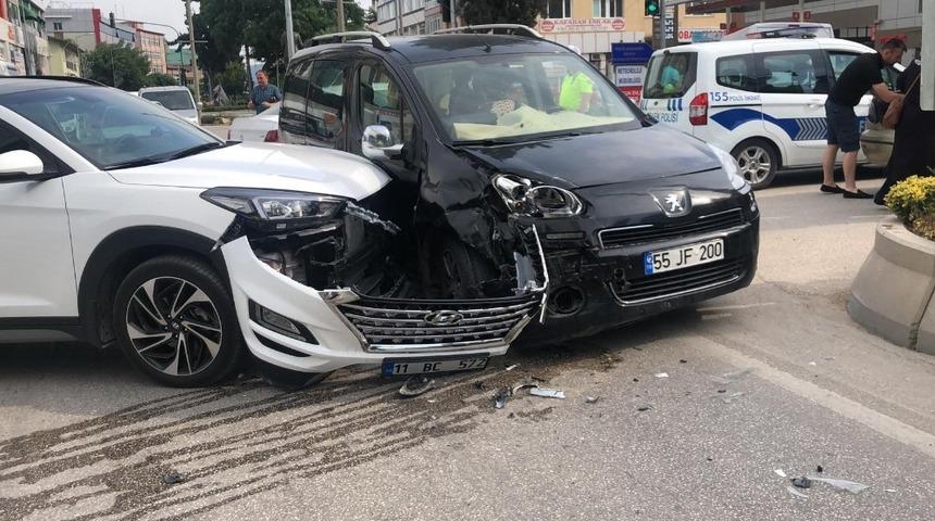Bilecik’te trafik kazası: 1 yaralı