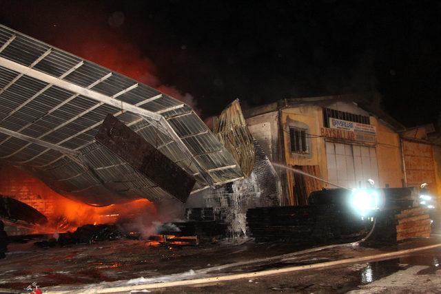 Gaziantep'te kereste fabrikasında yangın