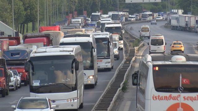 15 Temmuz Şehitler Köprüsü'nde trafik yoğunluğu