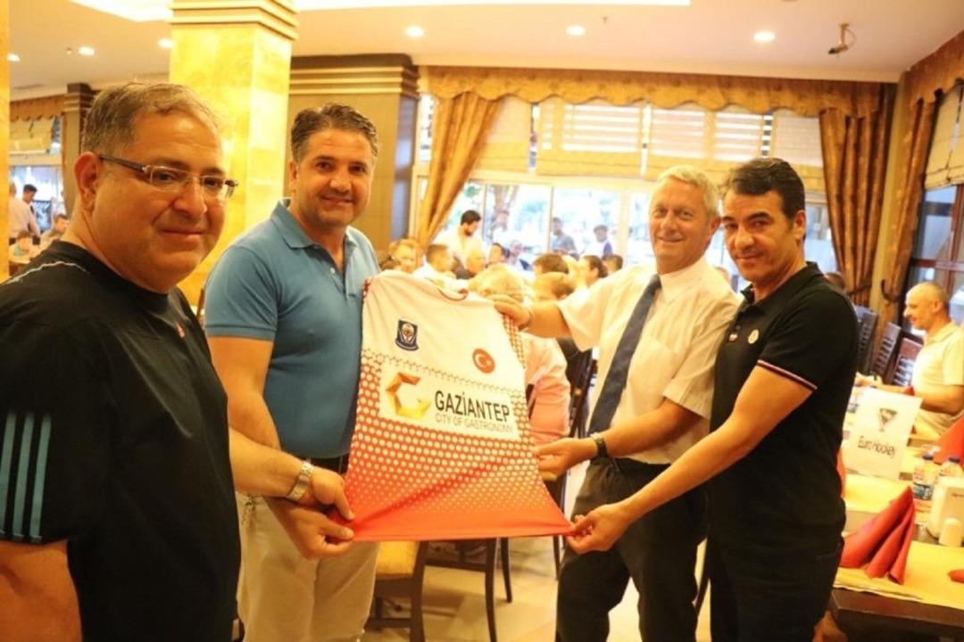 T&uuml;rkiye&rsquo;de Gaziantep Polisg&uuml;c&uuml; gururu yaşanıyor