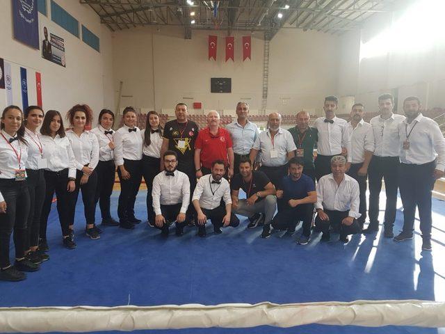 Nazlı Hilalim Benim Bayrağım Çocuklar Muaythai Şampiyonası Yapıldı