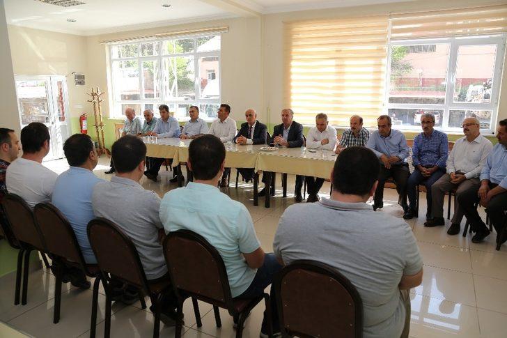 Gümüşhane İl Özel İdaresinde geleneksel bayramlaşma töreni yapıldı G2