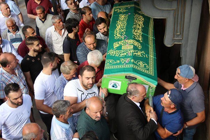 Günlüce Mürsel  Gür’e ağladı G2