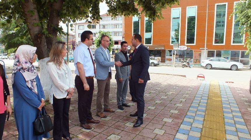 Pazaryeri il&ccedil;esinin yeni Kaymakamı G&uuml;ven g&ouml;reve başladı