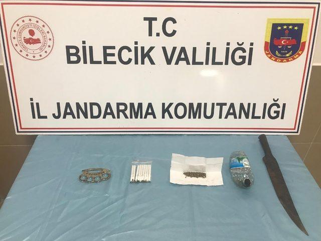 Bilecik’te jandarmadan uyuşturucu operasyonu