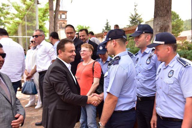 Bilecik Belediye Başkanı Semih Şahin çalışanlarla bayramlaştı