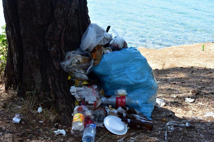 Tatilciler gitti geriye çöpleri kaldı G4
