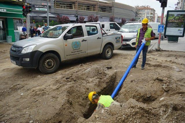 Lale Caddesi’nin içme suyu altyapısı yenileniyor